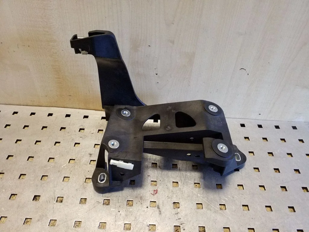 Muu salongiosa BV6R7C453DAC