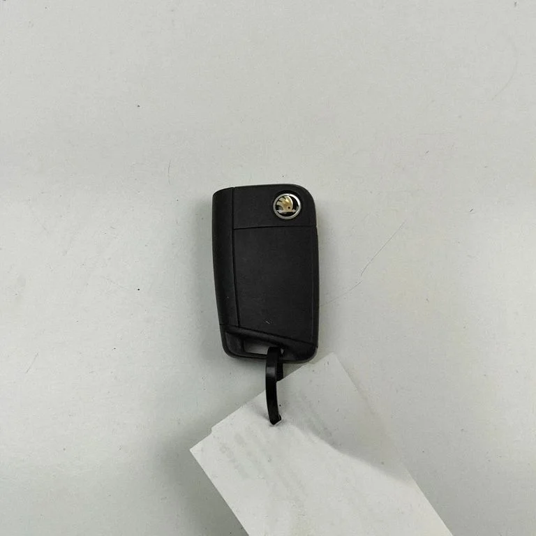 Aizdedzes atslēga/karte 5E0959752A