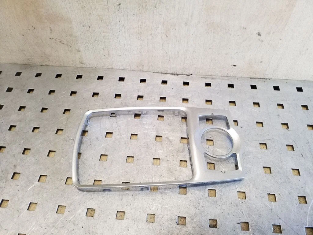Other interior part – Audi A6 Allroad C6 (2006-2011)