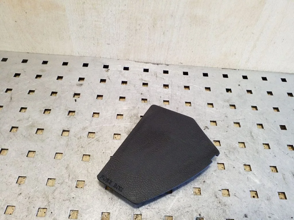 Other interior part BBM455551 – Mazda 3 II (2009-2013)