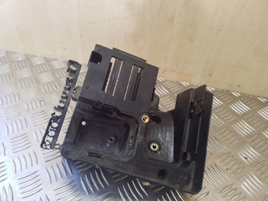 Muu salongiosa 1K0907361