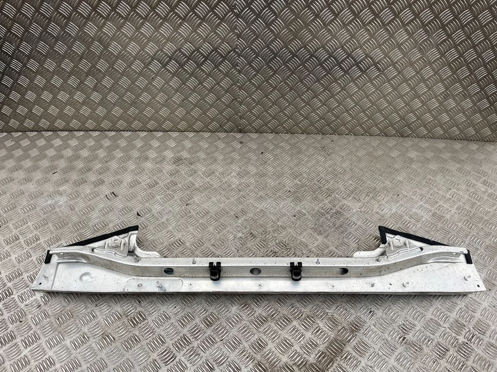 Muu välisosa 4M0805737