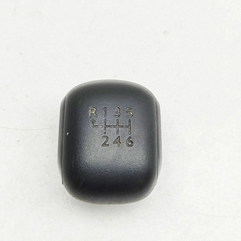 Pārnesumu pārslēga sviras apdare (āda, poga) 98193765ZD