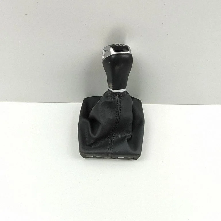 Gear lever shifter trim leather/knob 81A863279 – Audi SQ2 GA (2017-)