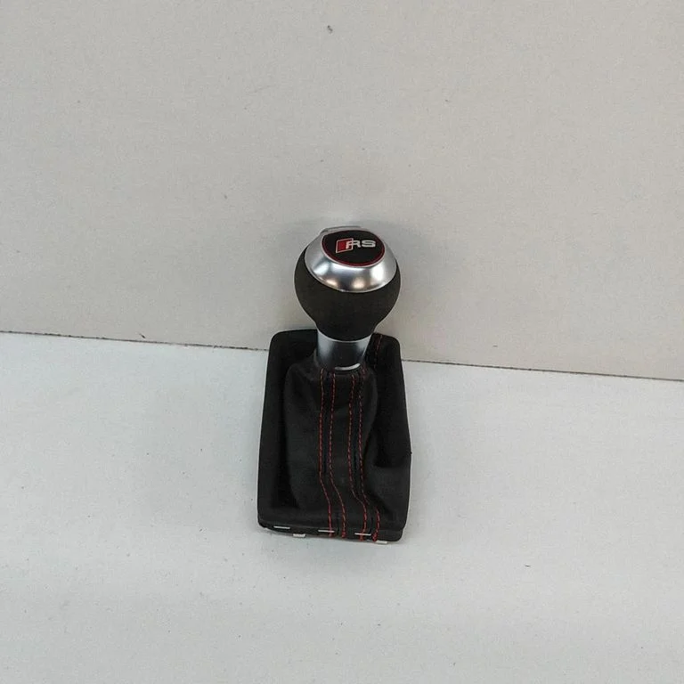 Pavarų perjungimo svirties apdaila (oda, bumbulas)