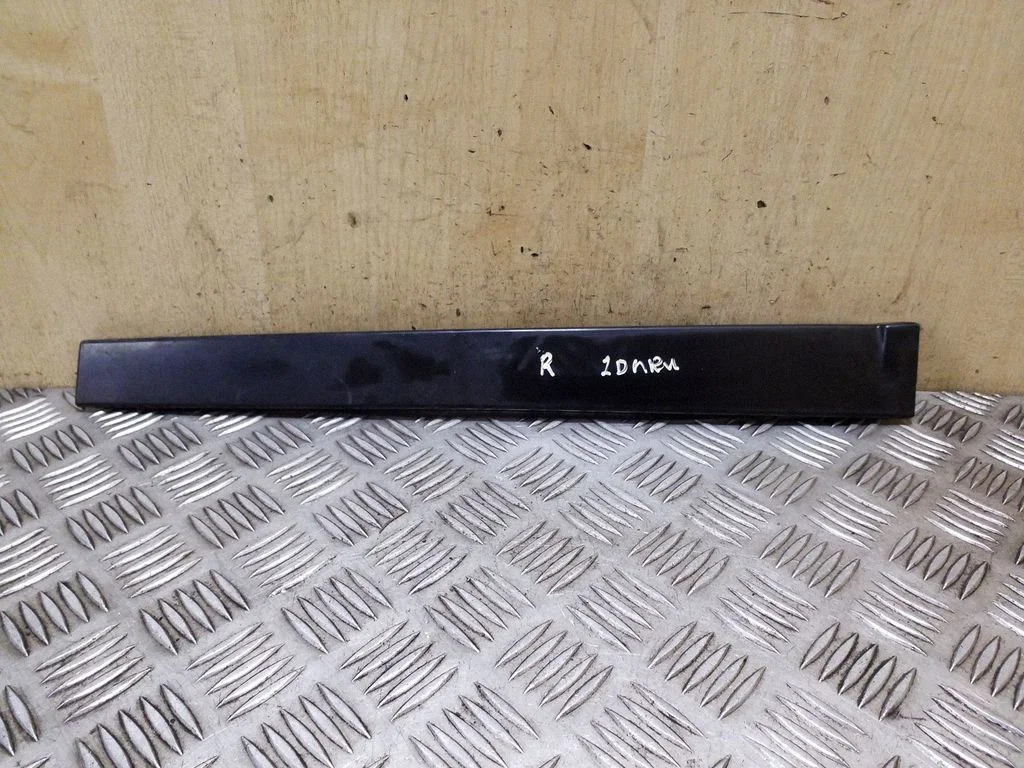 Other exterior part 897131002