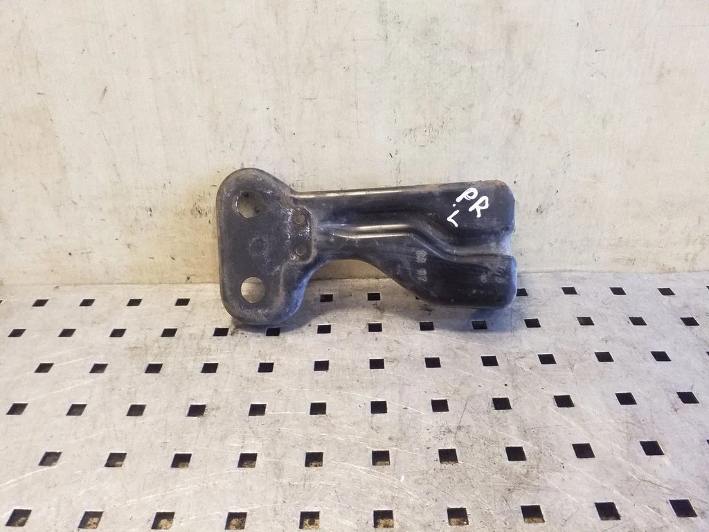 Other exterior part 1Q0825199