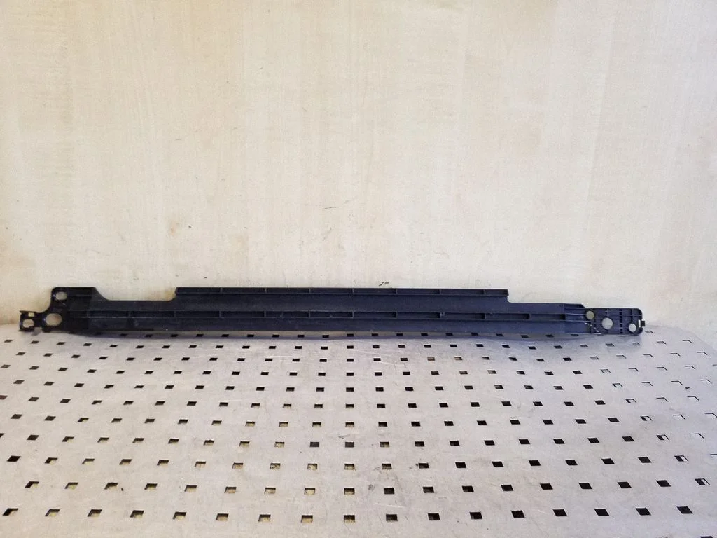 Cita ārējā detaļa AV618226AB