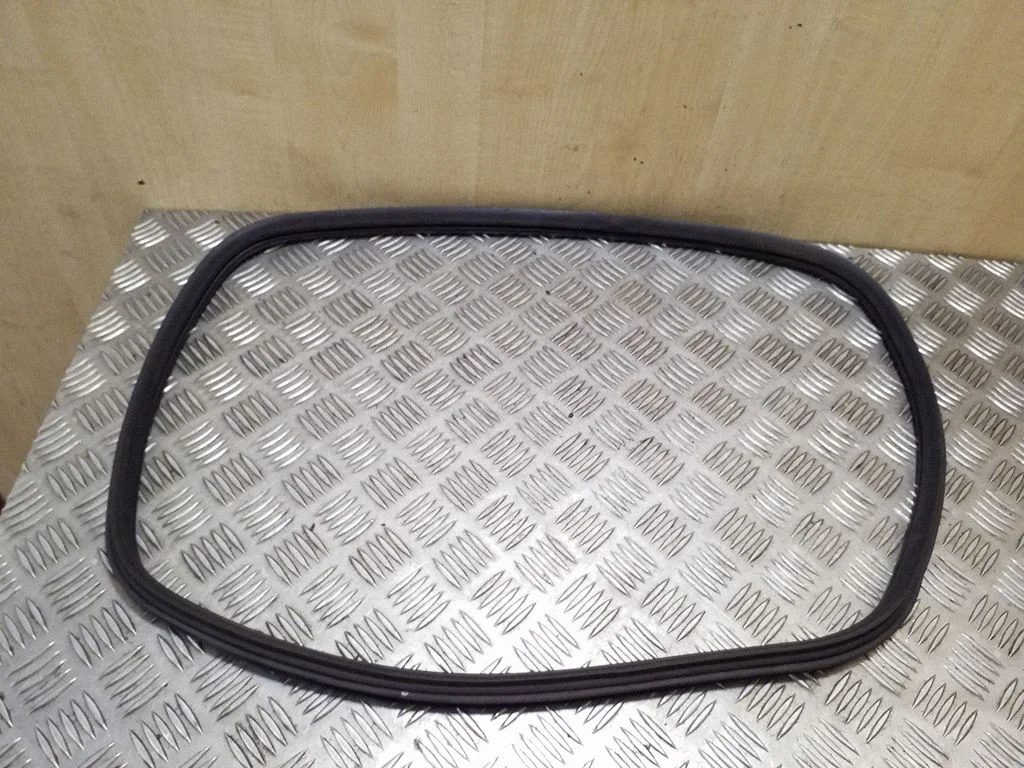 Other exterior part – Mitsubishi Pajero Sport I (1996-2008)