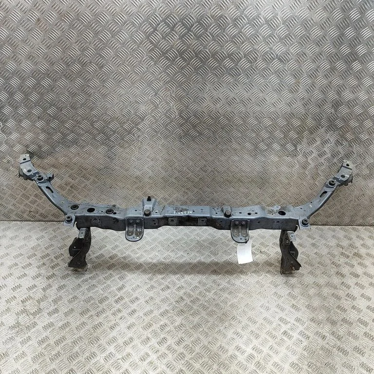 Radiatoru paneļa augšējā daļa 95063696