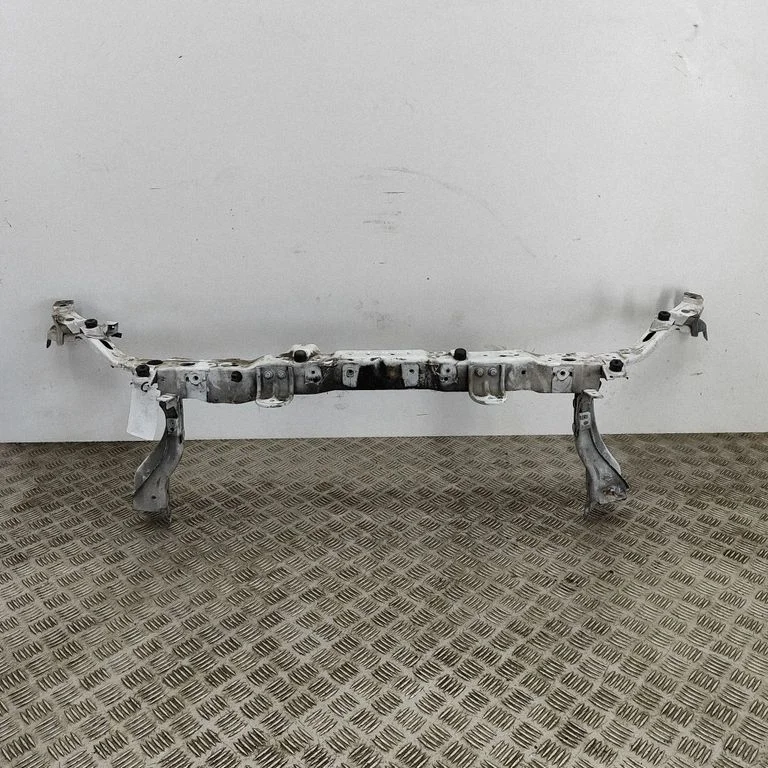 Radiatoru paneļa augšējā daļa 95063696