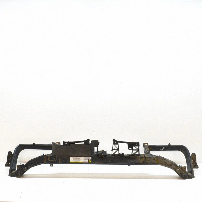 Radiatoru paneļa augšējā daļa 82300101