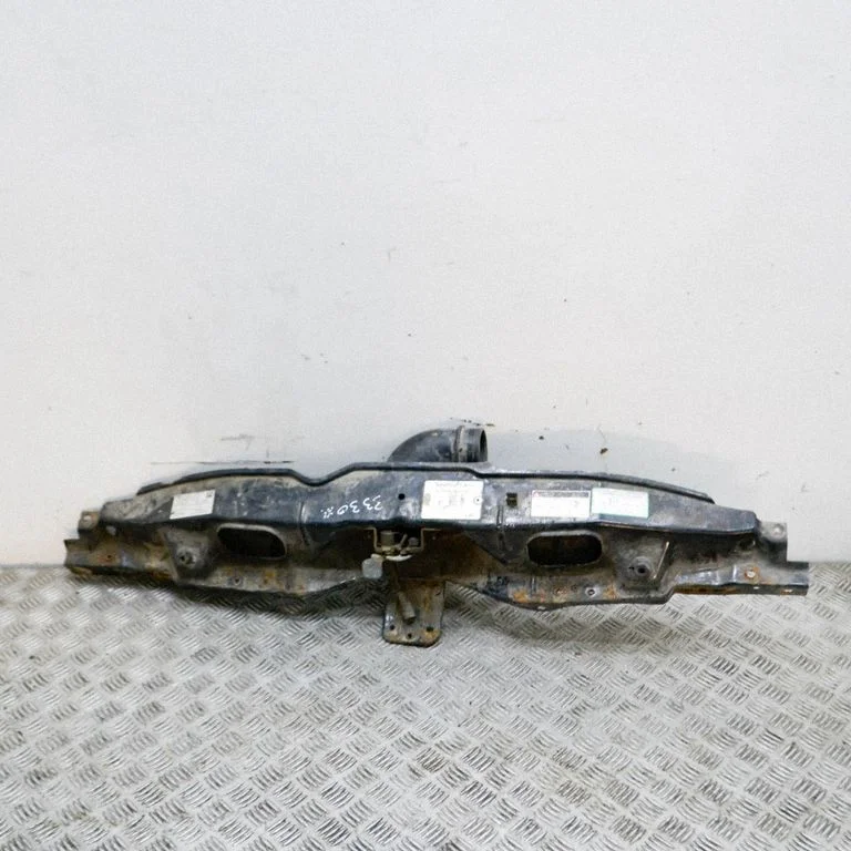 Top upper radiator support slam panel