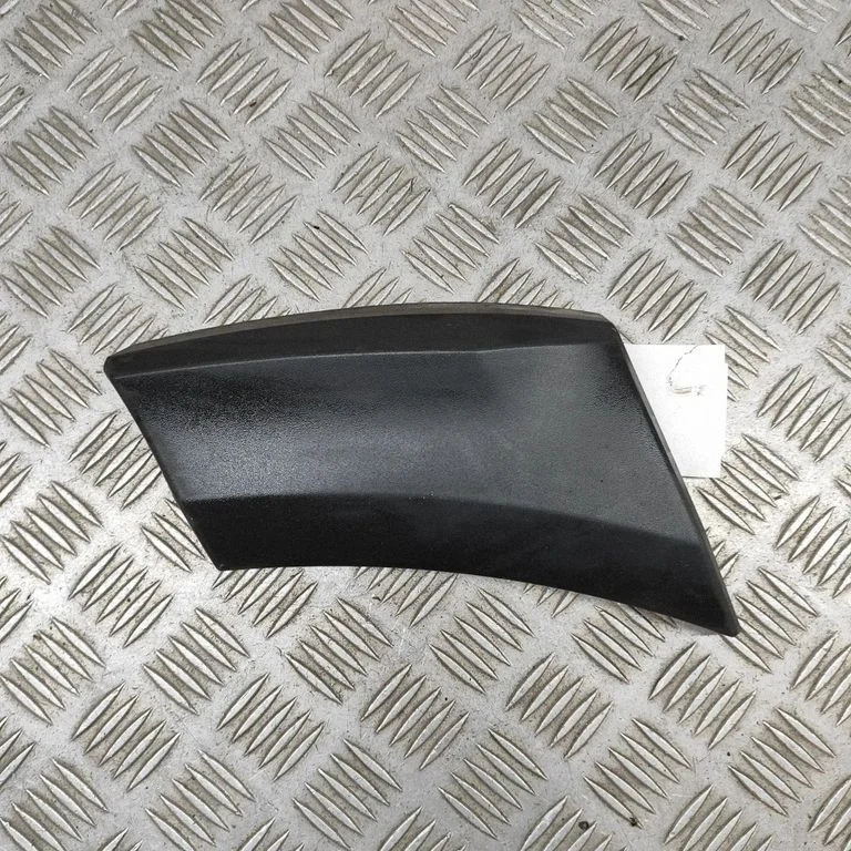 Spārna apdare (moldings) A9066904882