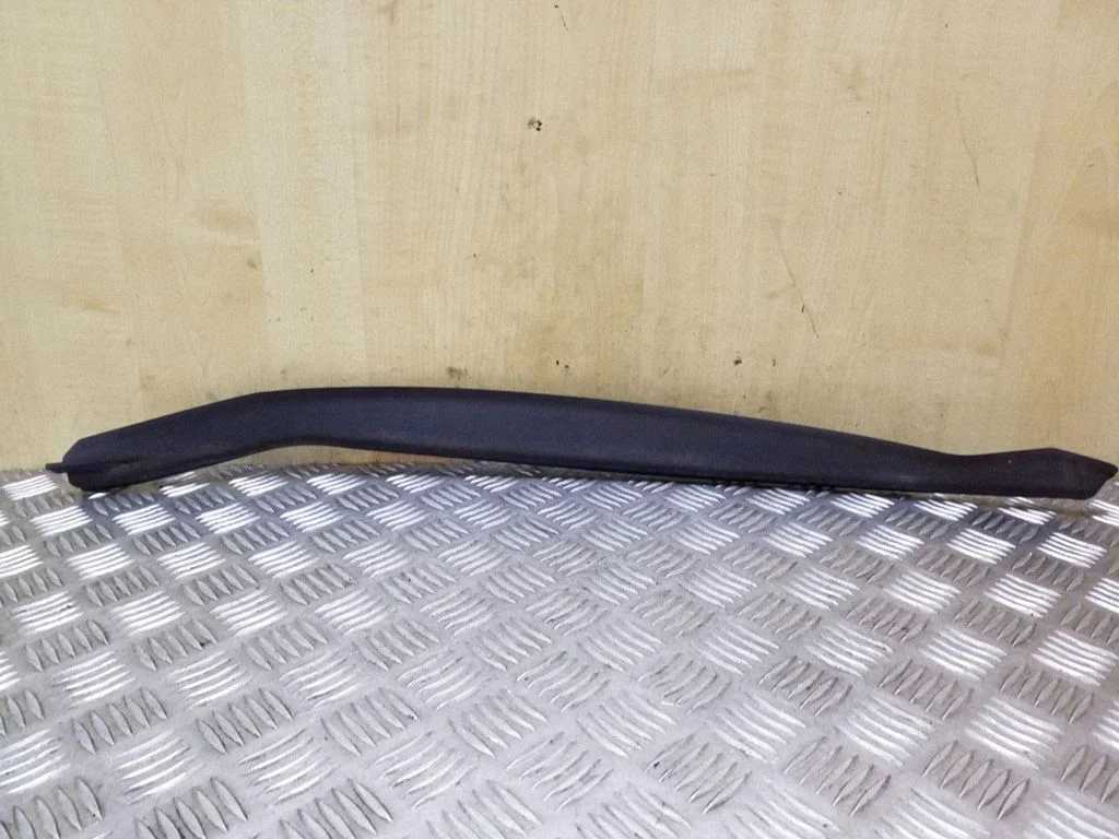 Muu välisosa 5M0837382C