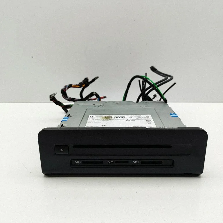 GPS navigation control unit/module 8W0035192A