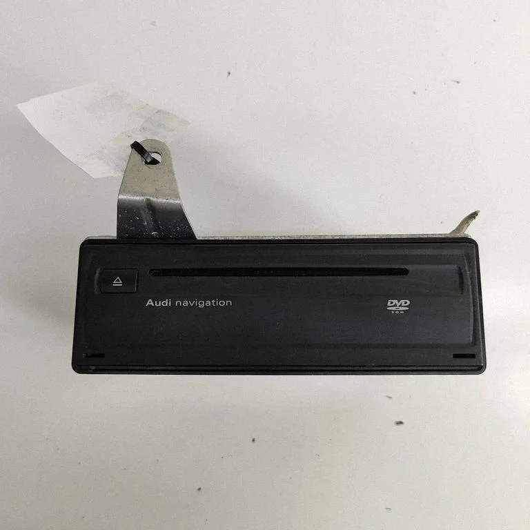 Navigācijas (GPS) vadības bloks – Audi A8 S8 D3 4E (2002-2009)