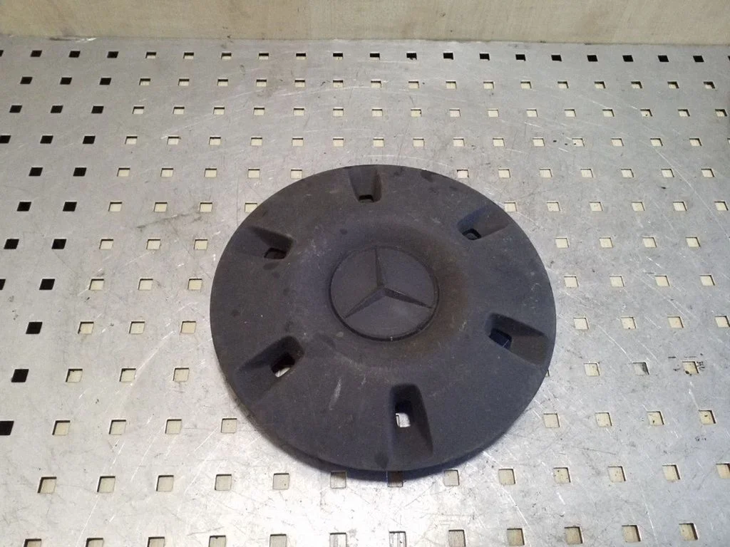 Other exterior part A9064010025