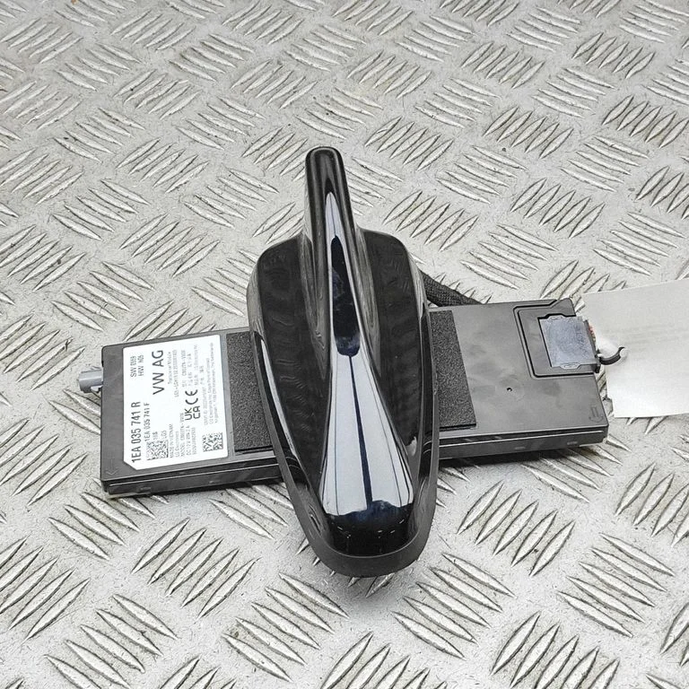 Aerial GPS antenna – Cupra Born (2021-)