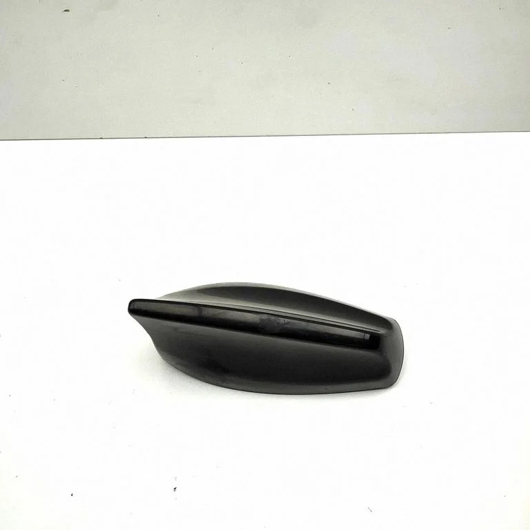 Aerial GPS antenna – Land Rover Range Rover Sport L494 (2013-)