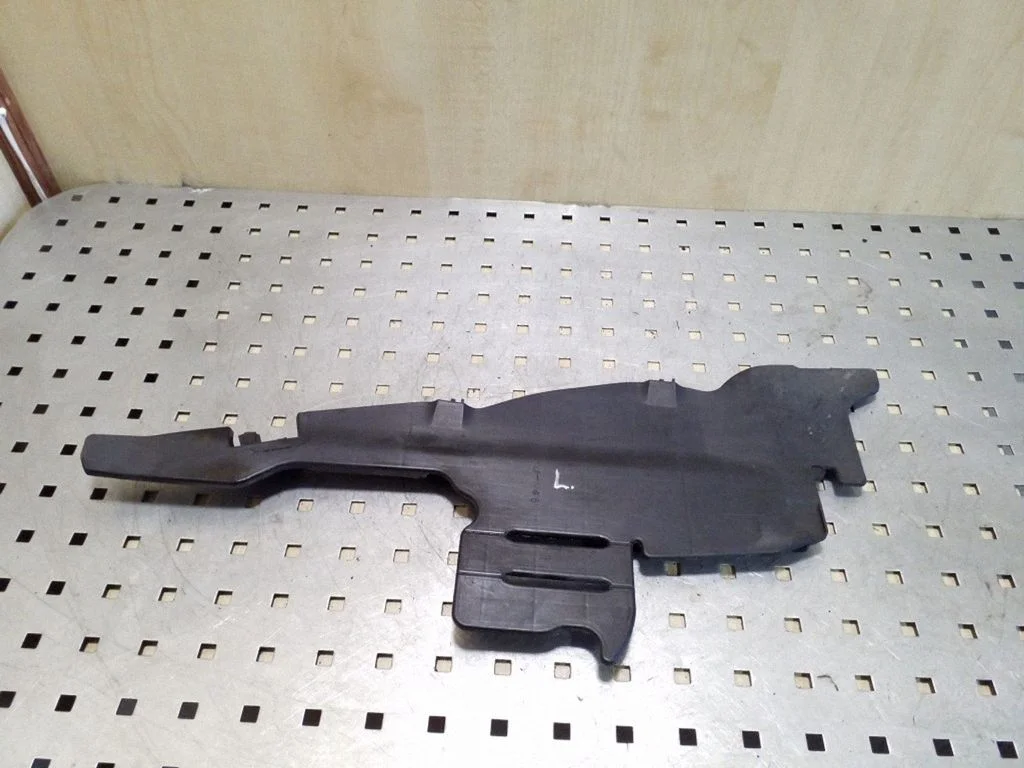 Other exterior part – Toyota RAV 4 (XA30) (2006-2016)