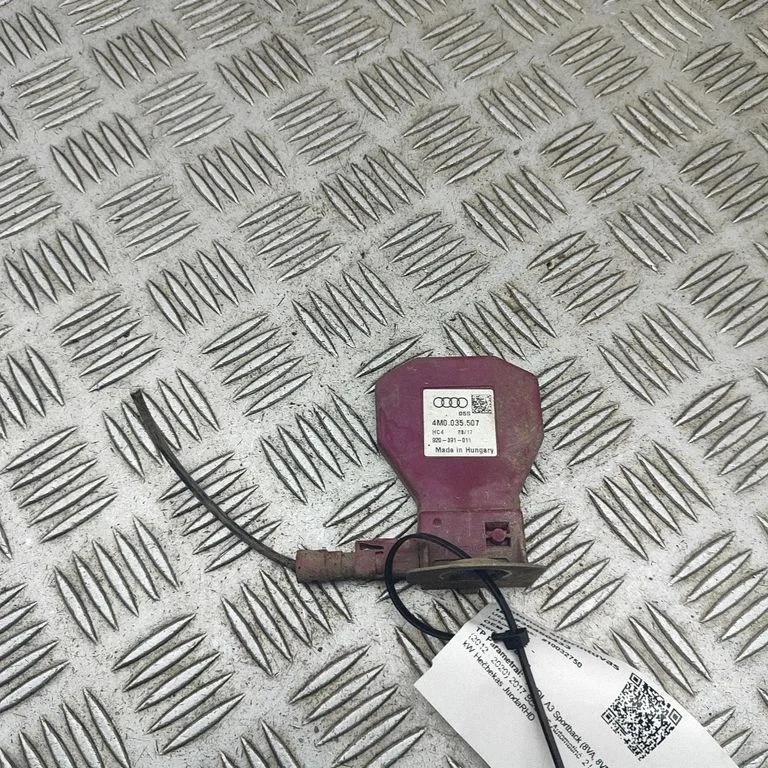 Antena (GPS antena) 4M0035507