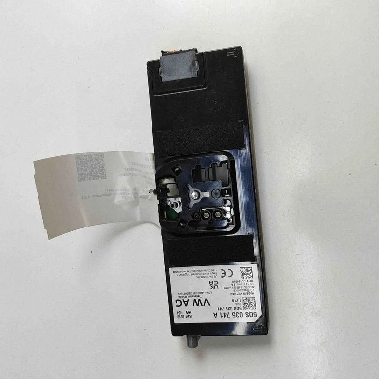 Aerial GPS antenna 5QS035741A