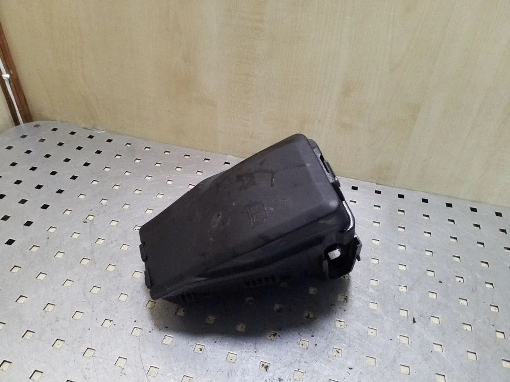 Cita ārējā detaļa 6G9T14A076CA