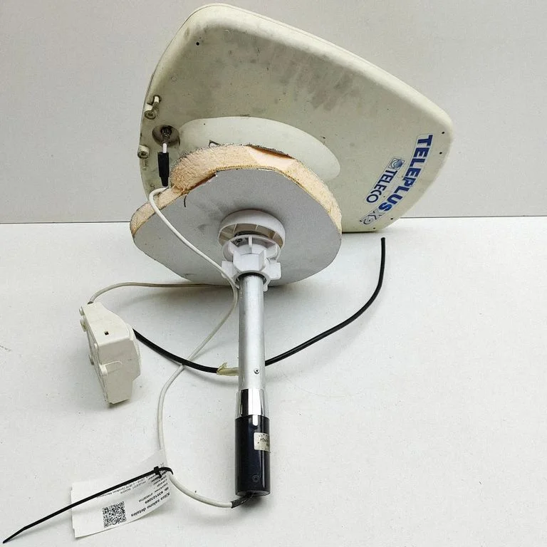 Aerial GPS antenna