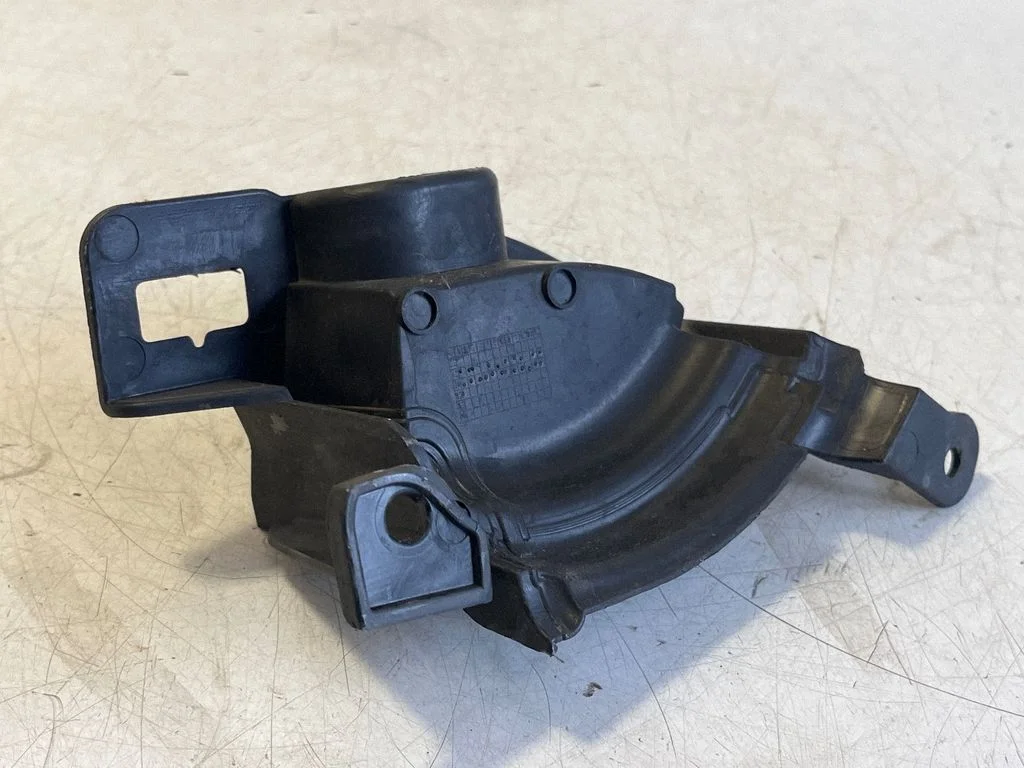 Other engine bay part – BMW X3 F25 (2010-2017)