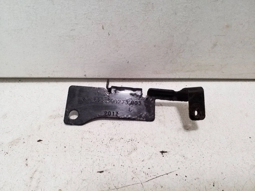Kita variklio skyriaus detalė