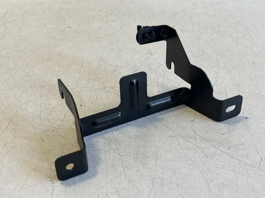 Kita variklio skyriaus detalė