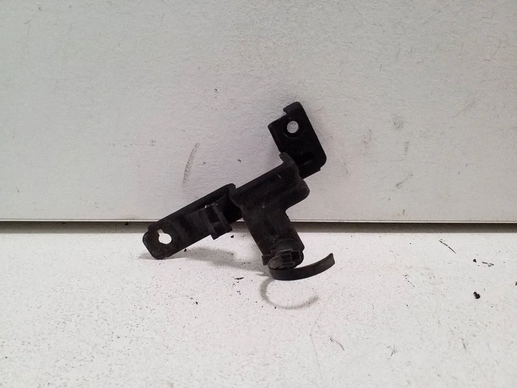 Kita variklio skyriaus detalė