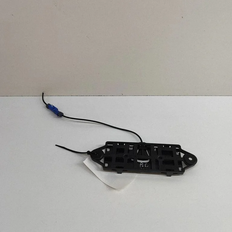 Aerial GPS antenna FM2970410021B – Fisker Ocean (2022-2024)