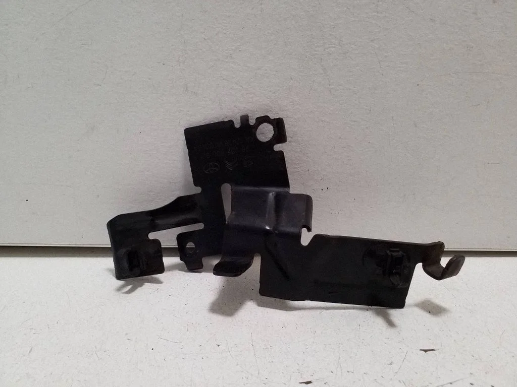 Other engine bay part – Peugeot Expert (2016-)