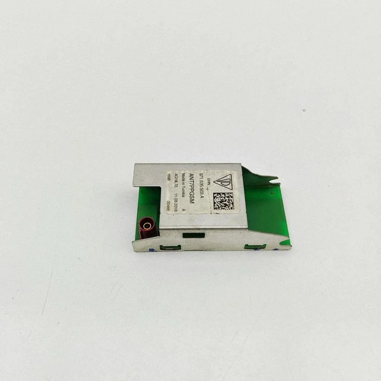 Antenn (GPS-antenn) – Porsche Macan (95B) (2014-2018)