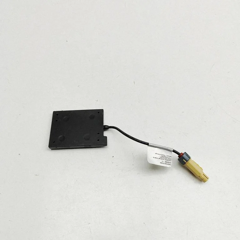 Aerial GPS antenna FM2970410160A – Fisker Ocean (2022-2024)