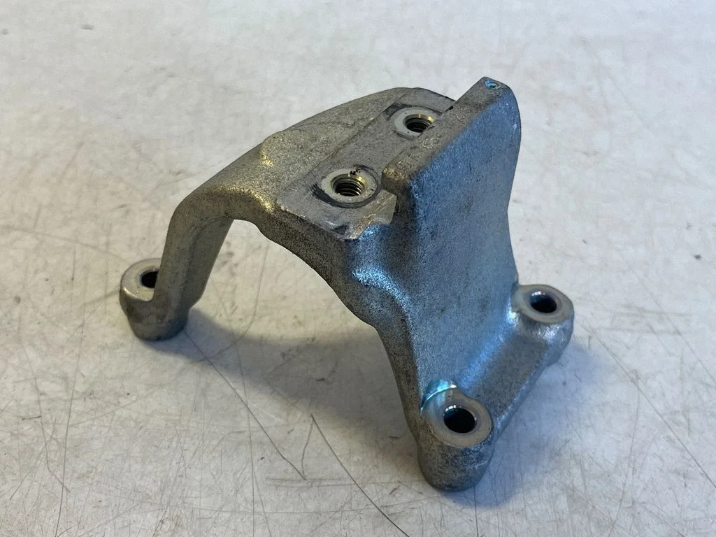 Cita motora nodalījuma detaļa A6541425100