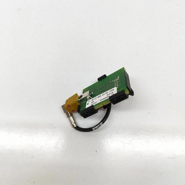 Antena (GPS antena) A1779052902