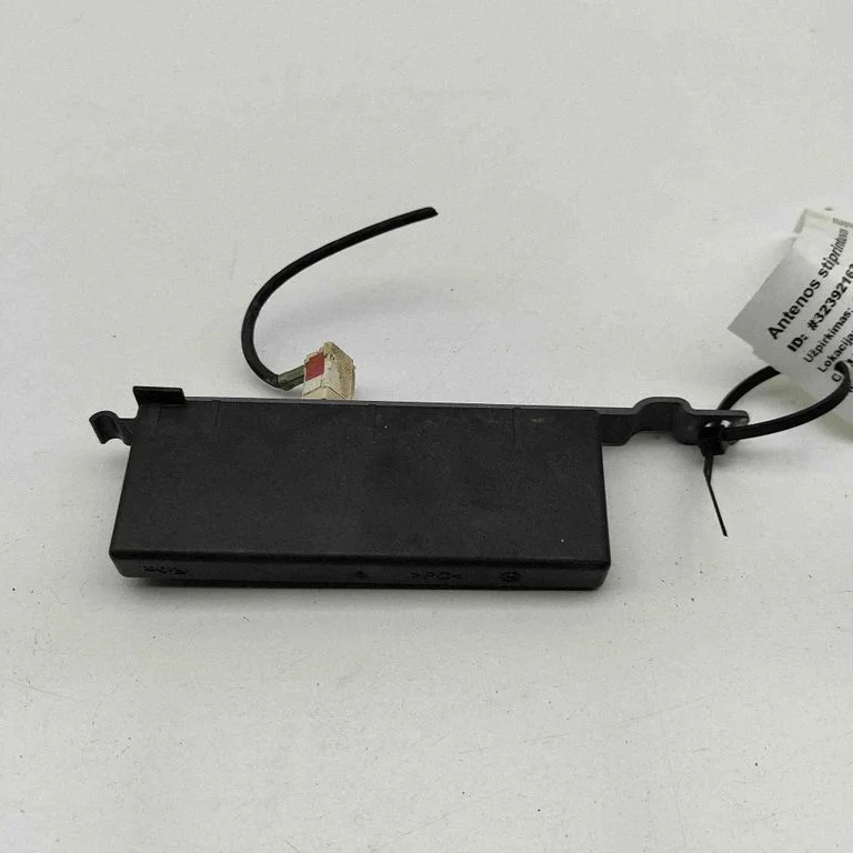 Aerial GPS antenna – Porsche Panamera (970) (2009-2017)