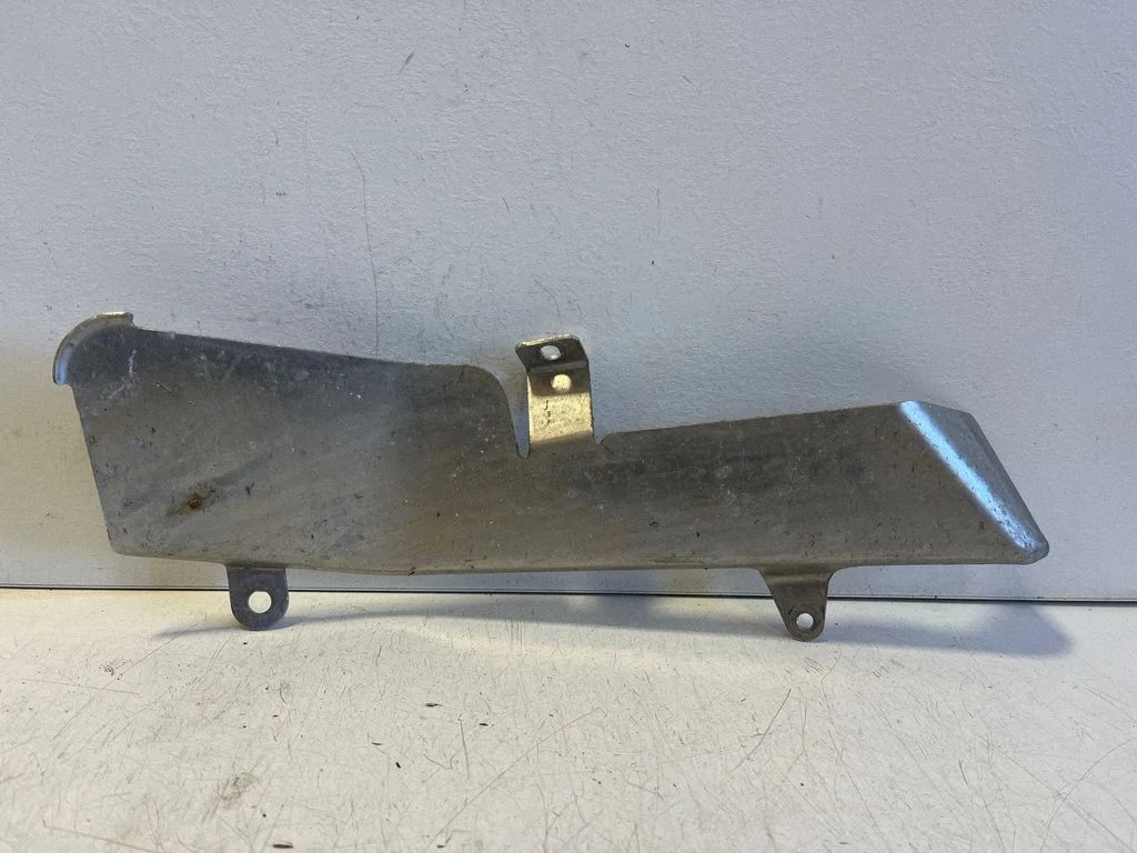 Kita variklio skyriaus detalė