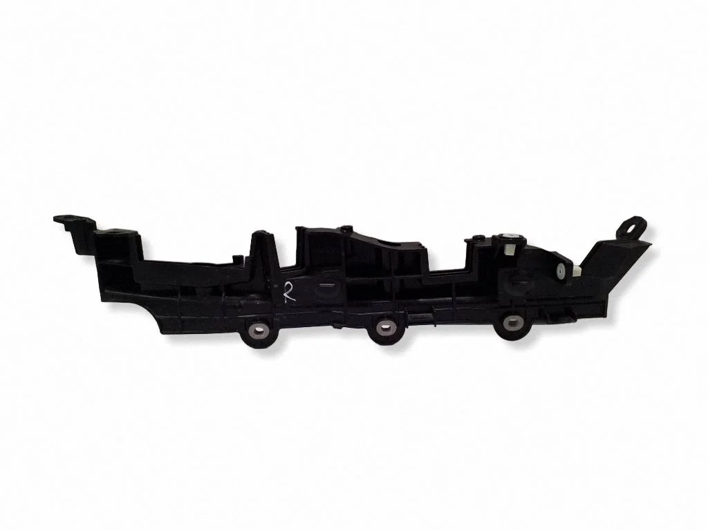 Other engine bay part – BMW i4 (2021-)
