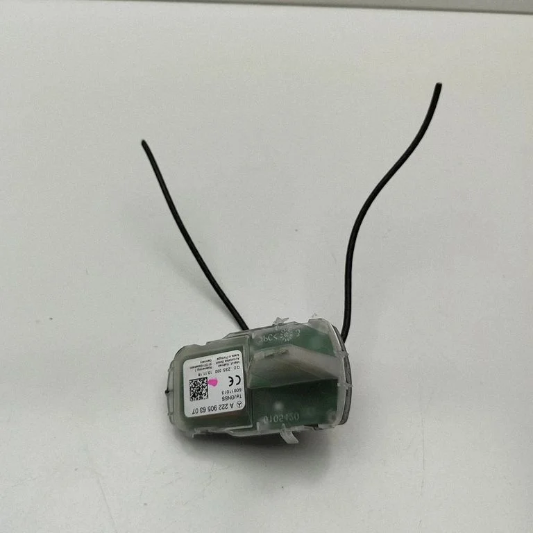 Antena (GPS antena) A2229056307