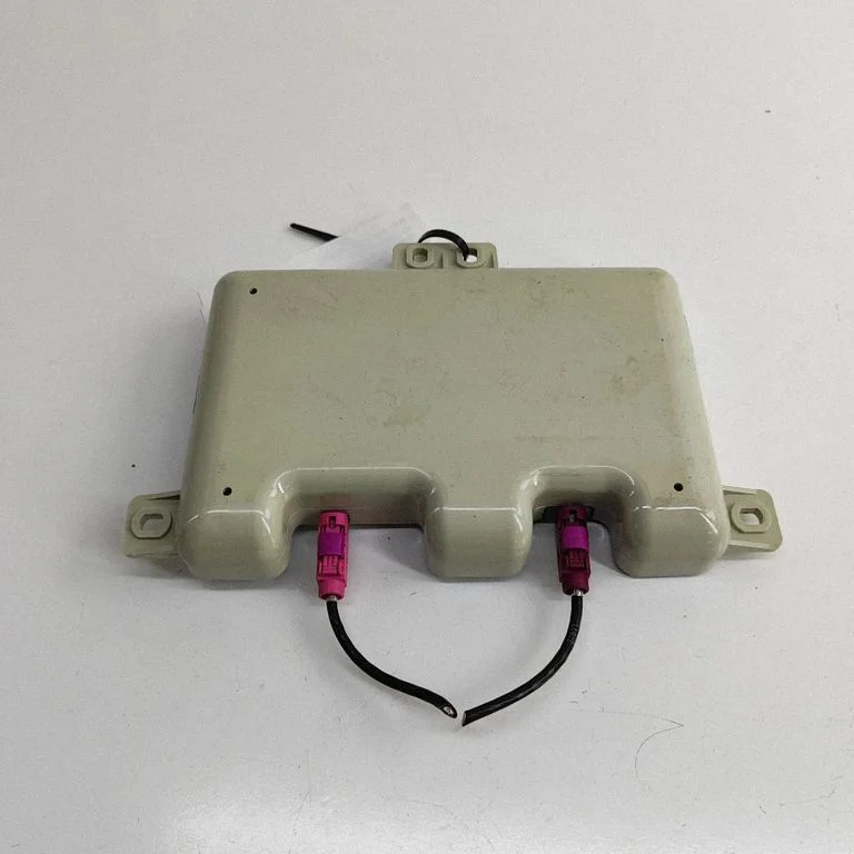Aerial GPS antenna – BMW 6 Series F12 F13 (2010-2018)