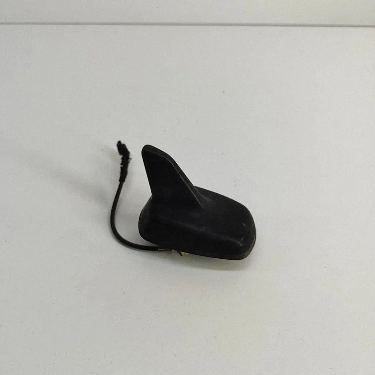 Antena (GPS antena) – Volkswagen Passat CC (2008-2016)
