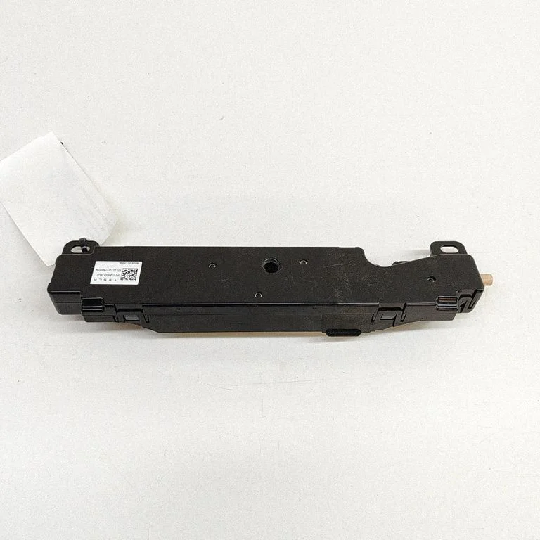 Aerial GPS antenna – Tesla Model Y (2020-)