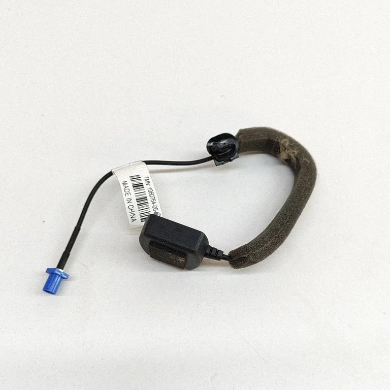 Antena (GPS antena) 106076400A