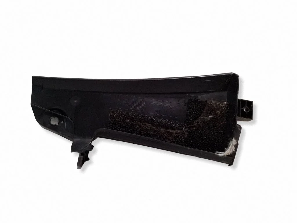 Other engine bay part – BMW 1 Series F20 F21 (2011-2019)