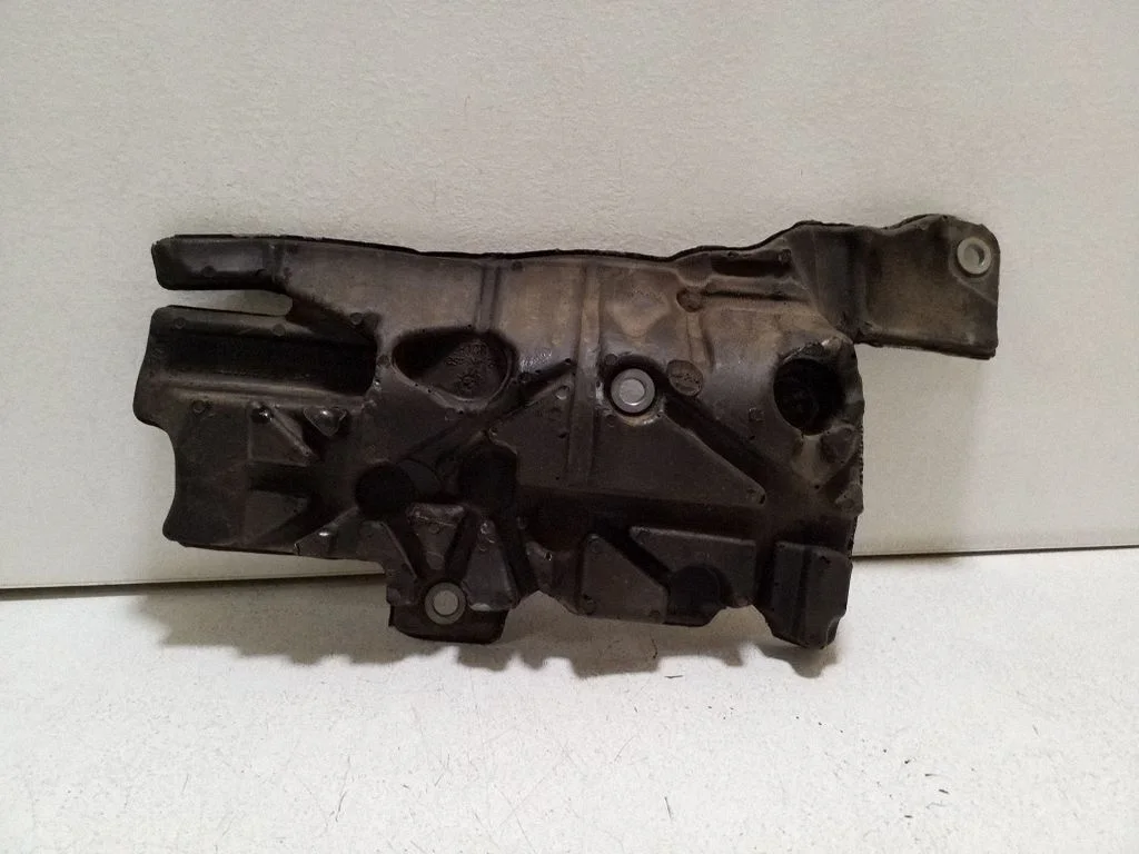 Other engine bay part 04L103954AL