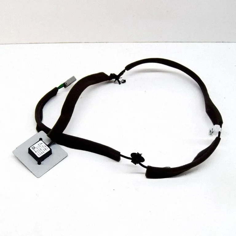 Aerial GPS antenna – Nissan Leaf I (ZE0) (2010-2017)
